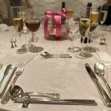 ラグナスイート名古屋　ホテル＆ウエディングの画像｜乾杯のシャンパン