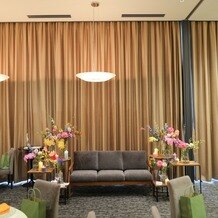 和　ｄｅ　Ｆｒａｎｃａｉｓｅ　ＫＵＷＡＨＡＲＡ　Kａｎの画像｜人前式はカーテンが閉まった状態にしてもらいました