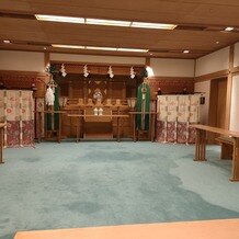 神戸ポートピアホテルの写真｜ホテル内にありますが湊川神社の神様が、祀られています。
