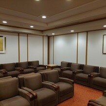 帝国ホテル 東京の画像｜どちらの会場の控え室も、大きな違いはないようです。