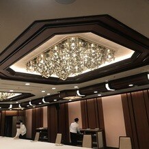 帝国ホテル 東京の画像｜豪華客船をイメージした披露宴会場