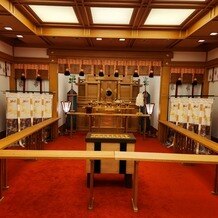 帝国ホテル　大阪の画像｜お賽銭箱は、挙式当日には撤去されているとのことでした。とっても素敵でした。