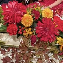 熱田神宮会館の画像｜高砂のお花も赤色で素敵でした