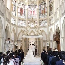 Wedding of Legend ＧＬＡＳＴＯＮＩＡ（グラストニア）の画像｜ステンドグラスが綺麗でした