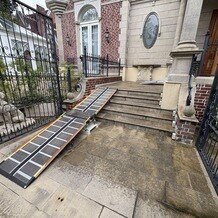 キャメロットヒルズの写真｜エントランス階段