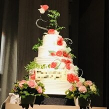 ホテルオークラ福岡の画像｜新郎手作りのウエディングケーキ！