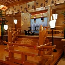 明治神宮・明治記念館の画像｜明治記念館内の神殿、正面。