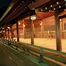 明治神宮・明治記念館の写真｜右殿へのルートです。