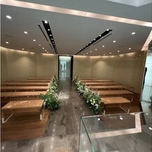 FRIGERIO（フリジェリオ）の画像｜椅子の背もたれはクリアになっているのでとても広く感じられました。