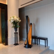 ザ・リッツ・カールトン東京の画像｜式場備え付けの楽器