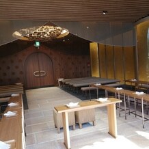 ホテル椿山荘東京の画像｜館内神殿(杜の宮)
収容人数も多く、椅子は低反発ソファで列席者にも優しい。