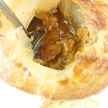パークベルズ大村の写真｜パイで包んだビーフシチューです。
結構周りにボロボロなってしまって私の食べ方が悪かったのでしょうか