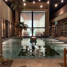 アイランドヒルズ迎賓館の写真｜夜の雰囲気で違います！