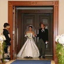 新横浜国際ホテル　南館　Ｍａｎｏｒ　Ｈｏｕｓｅの写真｜新婦入場