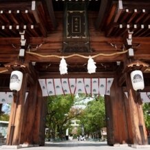 湊川神社・楠公会館の画像｜神社正門