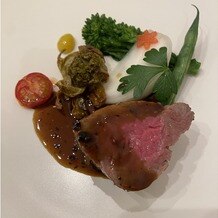 アーカンジェル代官山の写真｜試食したステーキです。トリュフソースが味濃くて美味しかったです。