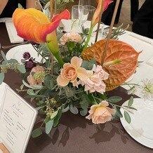 麻布迎賓館の写真｜ゲストテーブルの装花