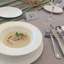 アーカンジェル迎賓館　宇都宮の画像｜前菜の春キャベツのポタージュ