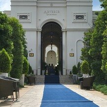 アーヴェリール迎賓館　大宮の画像｜入り口凱旋門