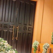 アーヴェリール迎賓館　名古屋の写真｜重厚感のある入場場所