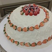 山手迎賓館　横浜の写真｜ウェディングケーキ
珍しい丸の形にしました！
