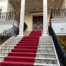 アクアテラス迎賓館 &nbsp;新横浜の画像｜チャペル外の階段
