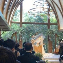 アーフェリーク迎賓館　岐阜の画像｜緑がいっぱいで生演奏が聴けました