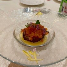 アクアテラス迎賓館　大津の画像｜ゲストから絶賛されたさつまいもとサーモンの前菜。（冬限定？）
