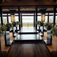 ザ　フナツヤの画像｜自然光で明るいチャペル