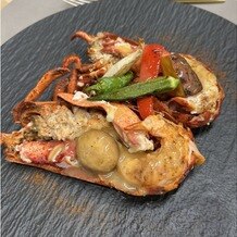 AILE d’ANGE NAGOYA（エルダンジュ ナゴヤ）の写真｜生きのよい海老は歯応えが良く、カレー風味のソースともよく合い凄く美味しかったです。