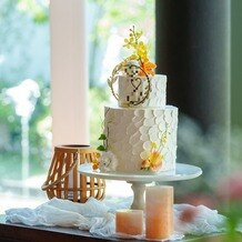 ＮＩＩＧＡＴＡ ＭＯＮＯＬＩＴＨ（新潟モノリス）の写真｜たくさんの種類から選べて、装花も付けられます。