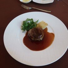 ラ・クラリエールの画像｜メインのお肉料理です。