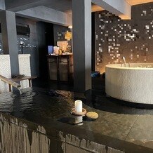 日本料理　ヒカリヤヒガシ／ナチュレフレンチ　ヒカリヤニシの画像