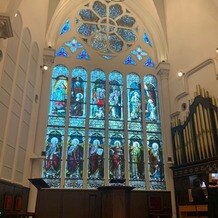 KOBE St.MORGAN CHURCH（神戸セントモルガン教会）の画像｜目玉のステンドグラス！