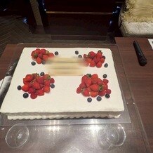 ラグナヴェール　プレミア &amp;nbsp;ＬＡＧＵＮＡＶＥＩＬ　ＰＲＥＭＩＥＲの写真｜ウエディングケーキ