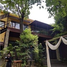 ザ ナンザンハウス（ＴＨＥ ＮＡＮＺＡＮ ＨＯＵＳＥ）の画像｜挙式会場と外から見た披露宴会場