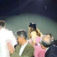 ＴＨＥ　ＭＥＩＢＩＡ　ＭＩＹＡＺＡＫＩ（旧ガーデンテラス宮崎　ホテル＆リゾート）の写真｜入場。なれないドレスを着て、てんてこ舞い（笑）