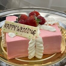 小さな結婚式　大阪ハービスＥＮＴ店の画像｜オプションのウエディングケーキです。