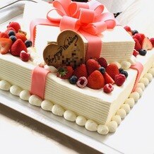 シェ・ピノリの写真｜ウエディングケーキ