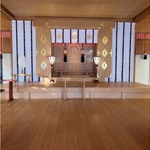 神明神社　参集殿　ｊｕｊｕの写真｜新郎新婦の席から見た神殿の様子です。