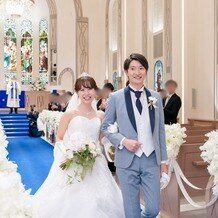 アニヴェルセル みなとみらい横浜の画像｜新郎新婦退場