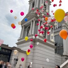 百花籠（ひゃっかろう）―Neo Japanesque Wedding―の画像｜挙式後のバルーンリリース