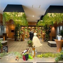 THE MARCUS SQUARE KOBE　（ザ マーカススクエア 神戸）の画像｜式場と披露宴の間にゲストと過ごす空間