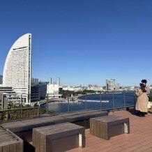 ＴＨＥ　ＧＲＡＮＤ　ＯＲＩＥＮＴＡＬ　ＭＩＮＡＴＯＭＩＲＡＩ （グランドオリエンタル みなとみらい）の写真｜ここでドリンクを出すことも出来るそうです