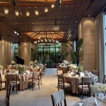 ＴＨＥ　ＧＲＡＮＤ　ＯＲＩＥＮＴＡＬ　ＭＩＮＡＴＯＭＩＲＡＩ （グランドオリエンタル みなとみらい）の写真｜ガーデンのある披露宴会場