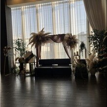 ベルクラシック防府の写真｜挙式会場前のスペース