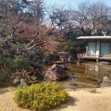 国際文化会館（International House of Japan）の画像｜小さいゲストは外のお庭でお散歩できます！