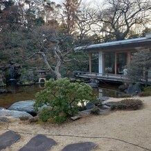 国際文化会館（International House of Japan）の画像｜会場から出れる庭園です。