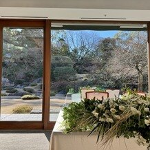 国際文化会館（International House of Japan）の画像｜樺山ルーム(高砂をバックに)