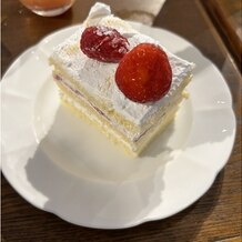 チャペル・ド・コフレの画像｜ウェディングケーキ